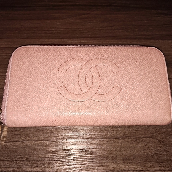 CHANEL CC Caviar Continental Zip Long Wallet - Picture 1 of 13